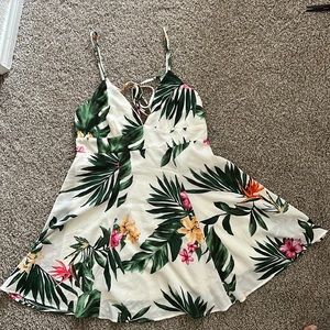 FOREVER 21 DRESS WITH FLOWER PRINT